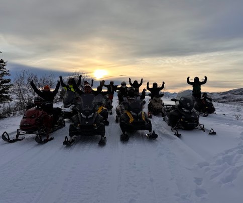 MEMBER PHOTO